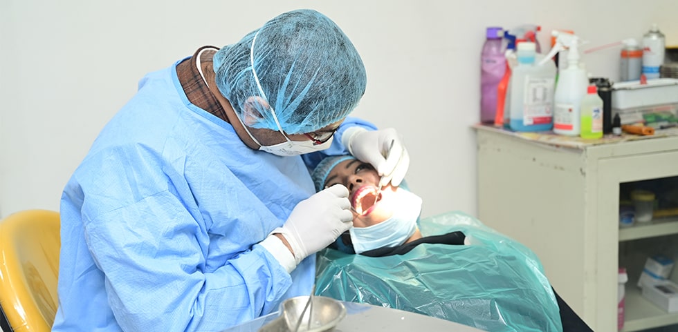 dental care treatment in ranchi, best dental hospital in ranchi, cost of RCT in ranchi, best dentist in ranchi